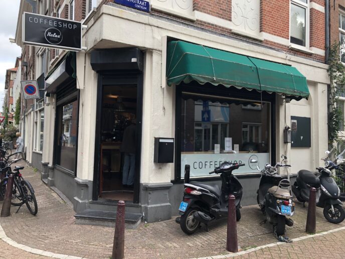 Relax Centrum Coffeeshop Amsterdam